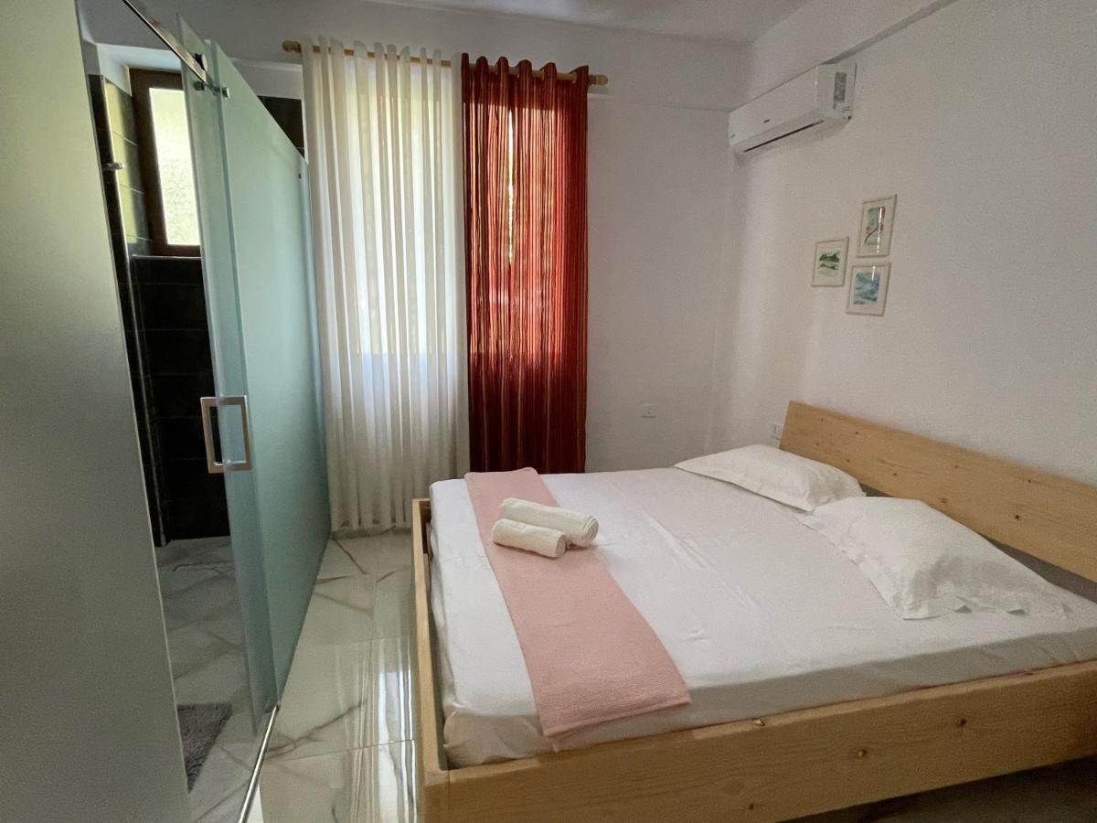 Xho'S Forest Guest House Berat Zewnętrze zdjęcie